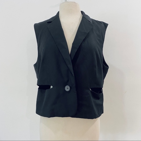 Ports 1961 100% wool and 100% silk lining cut out vest NEW - Picture 2 of 8